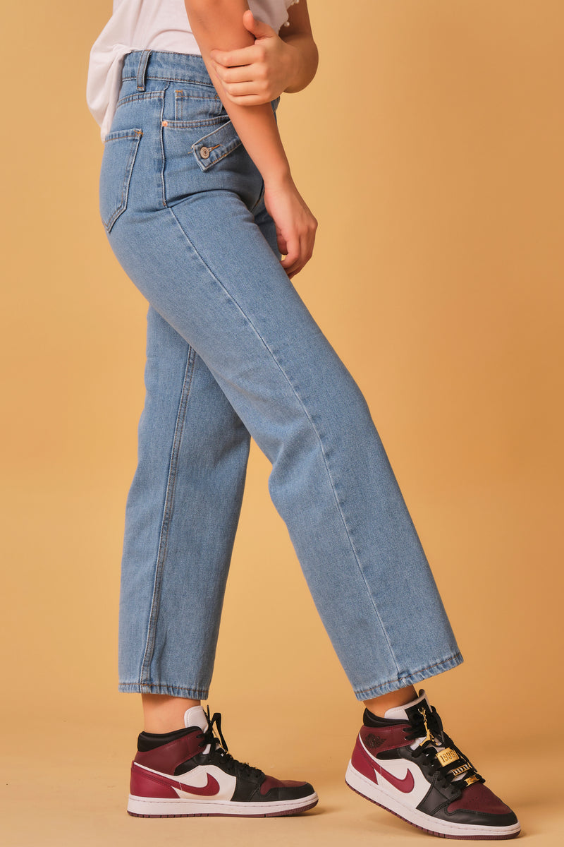 Straight High Angle Jeans